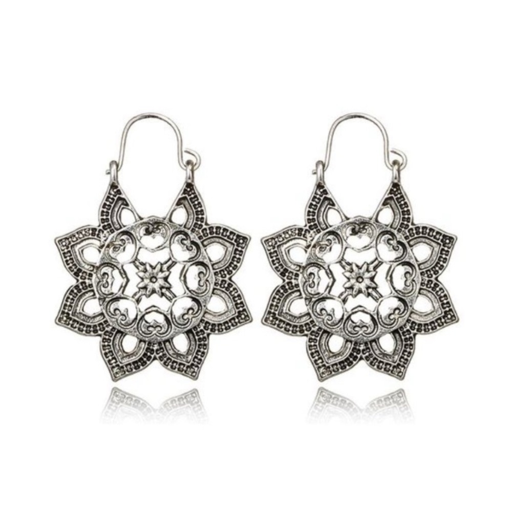 New Silver Vintage Style Geometric Earrings